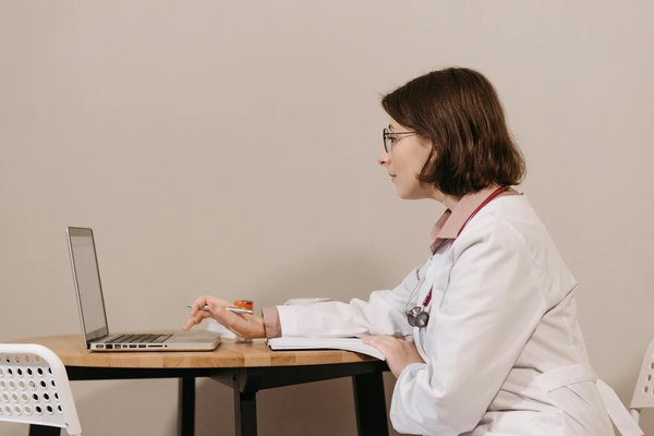 Initiation Expert à l'Hypertension : Maîtrisez les Essentiels de la Formation Professionnelle